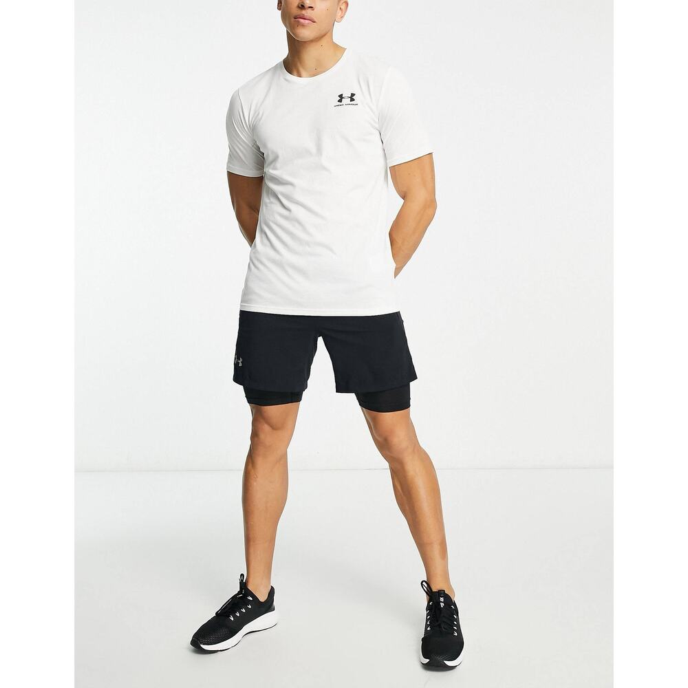 NWOT Under Armour t-shirt with logo in white Small